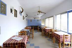Corali Hotel