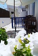 Giannis Hotel Apartments