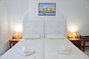 Giannis Hotel Apartments