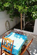 Giannis Hotel Apartments