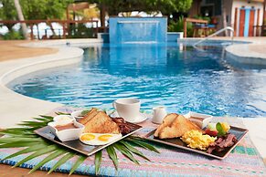 Ray Caye Private Island Resort
