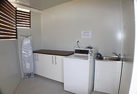 Baths Motel