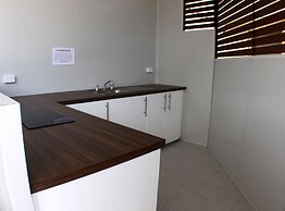 Baths Motel