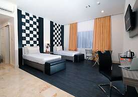 Swiss-Belcourt Makassar