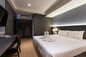 Siam Star Hotel