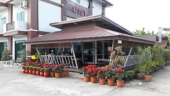Mana Hotel