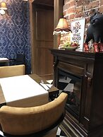 SleepWalker Boutique Suites