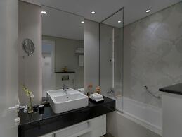 DAMAC Maison Canal Views