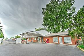 Motel R-100