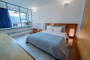 Snow hotel