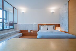Snow hotel