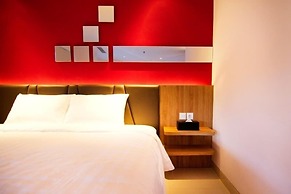 Zoom Hotels
