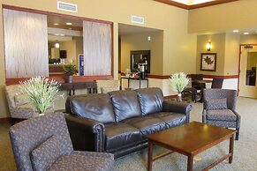Clarion Hotel & Suites Williston