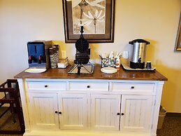 Clarion Hotel & Suites Williston