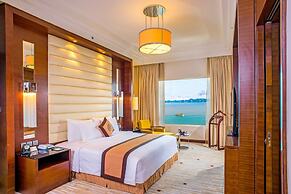 Royal Halong Hotel