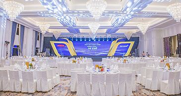 Royal Halong Hotel