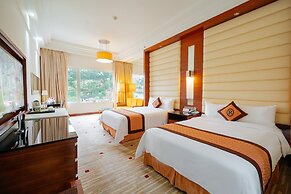 Royal Halong Hotel