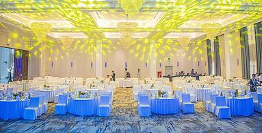 Royal Halong Hotel