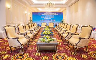 Royal Halong Hotel