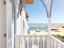 La Maison Bleue