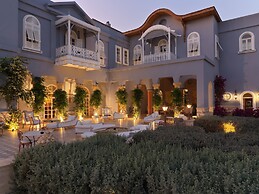 La Maison Bleue
