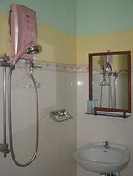 Bun Kao Guest House