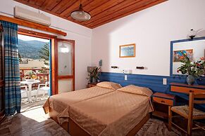 Vlachakis Hotel