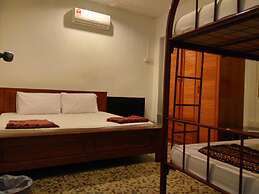 Discovery Malacca Hostel