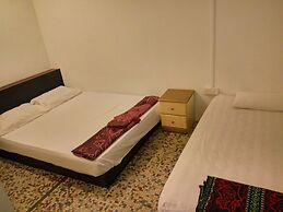 Discovery Malacca Hostel