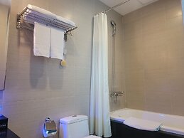 Luxeden Signature Hotel