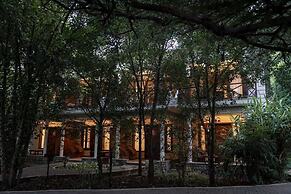 Aahana Resort & Spa