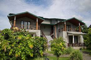 Aahana Resort & Spa