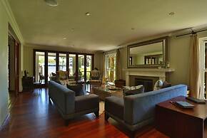 The Lodge L'Avenir