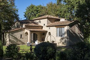 Borgo Pignano Volterra Tuscany