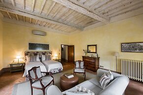 Borgo Pignano Volterra Tuscany