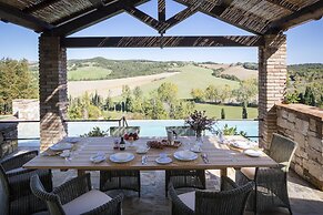 Borgo Pignano Volterra Tuscany