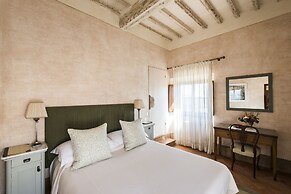 Borgo Pignano Volterra Tuscany