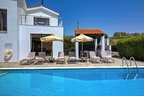 Platzia Beach Villas