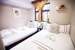 Happy Bee Hostel