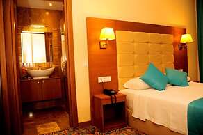Liona Hotel