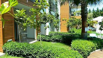Liona Hotel