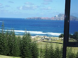 Panorama Seaside Apartments
