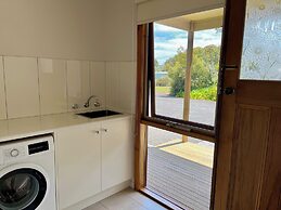 Daysy Hill Country Cottages