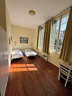 Hotel Petit Royal