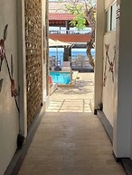 Villa Agung Beach Inn