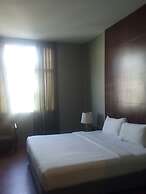 GinaSuite Kompleks27 Hotel