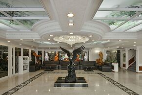 Ever Luck Hotel