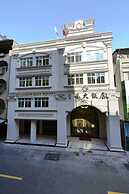 Harmonious Hotel