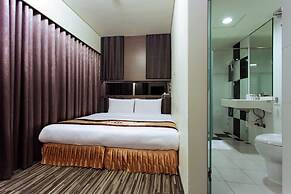 Harmonious Hotel