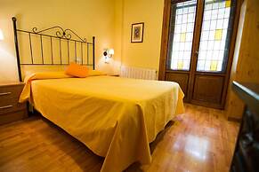 Arteaga Hostal & Baños Árabes Elvira